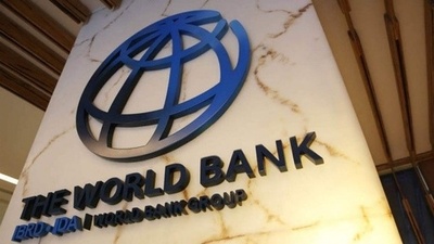 世界銀行が2026年の世界経済成長予想を2.5％に引き下げ