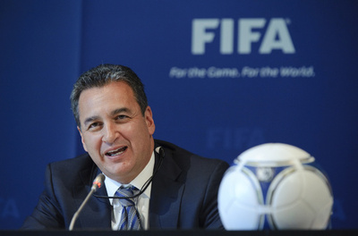 FIFA、W杯招致不正疑惑の報告書を精査すると発表