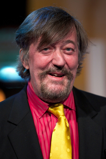 英俳優スティーブン・フライ、自殺未遂を告白