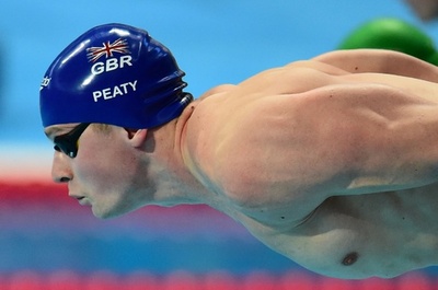 ピーティーが男子100メートル平泳ぎで金、第16回世界水泳