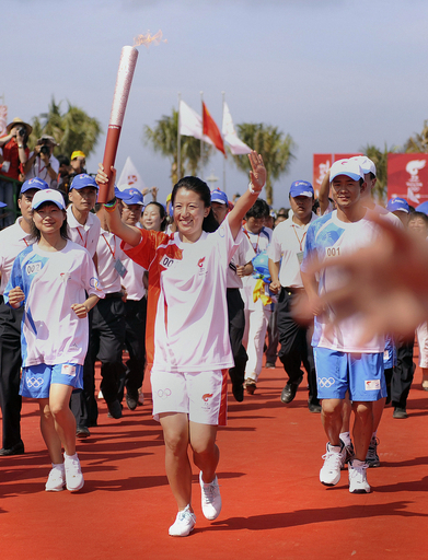 聖火リレー、ついに中国本土巡回へ