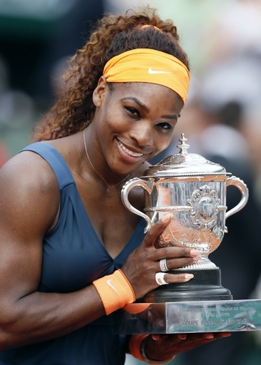 黄金時代到来のセレーナ、2014年もライバルに鉄球を打ち込むか