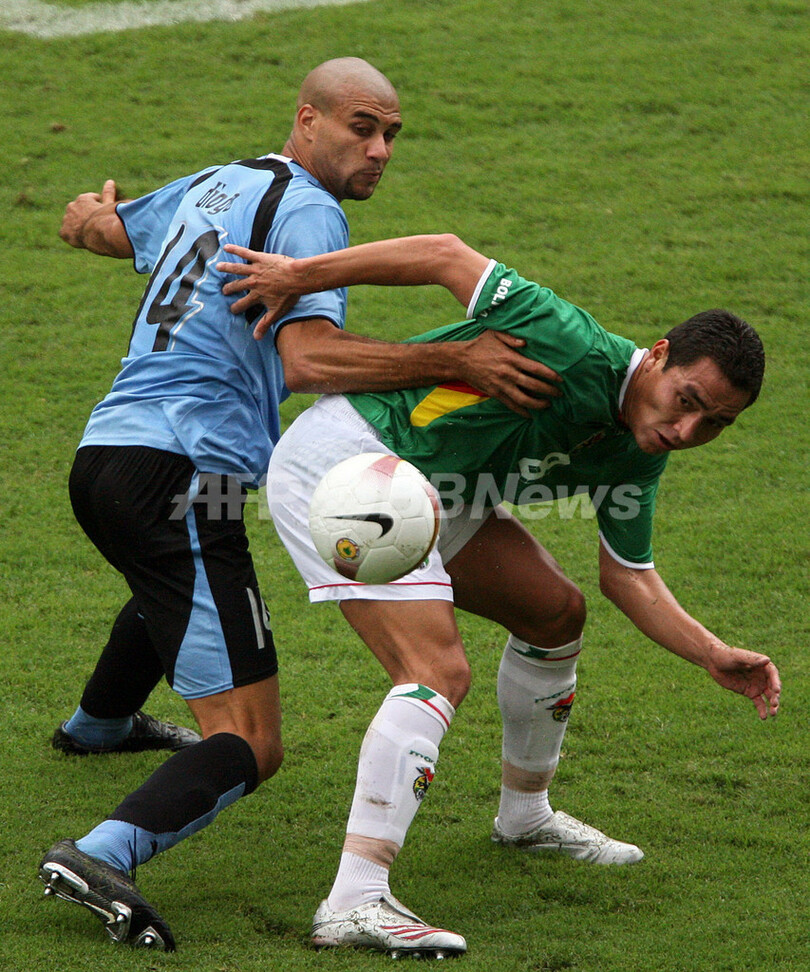 ウルグアイ ボリビアを下し大会初勝利