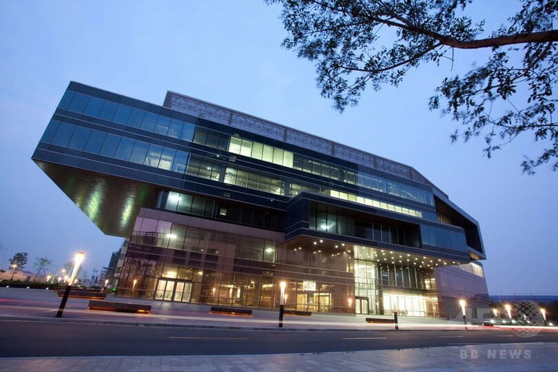 「クローン工場」建設の中国科学者、ヒト複製の野心語る