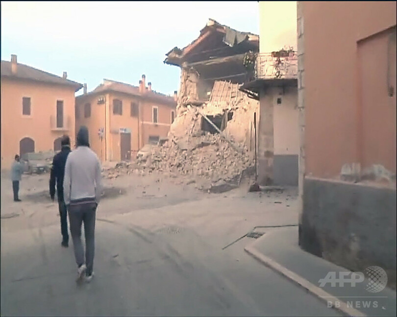 イタリア中部でM6.6の強い地震、26日に続き