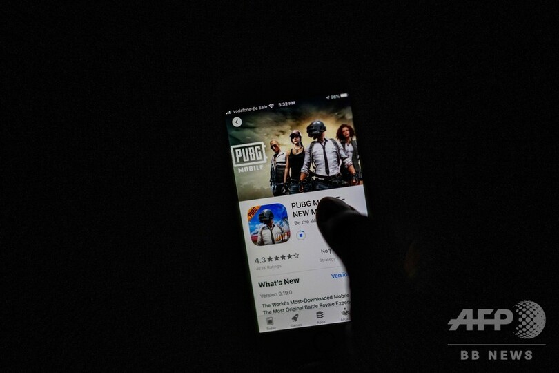 インド、中国関与のアプリ118種を禁止 国境係争で反発強める