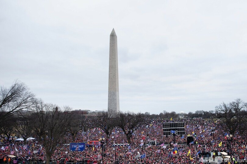 トランプ政権閣僚ら、大統領の即時免職を協議 米報道