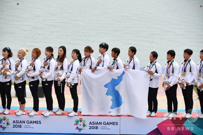 南北合同チームが歴史的な金メダル、アジア大会カヌー女子