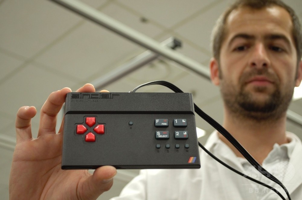 ゲムコンピュータ ファンの力で復活、英PC「ZX Spectrum」 写真5枚 国際ニュース：AFPBB News