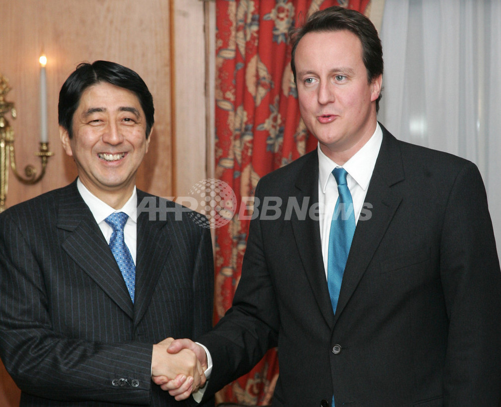 ブレア首相 安倍首相の対北朝鮮強硬路線への支持を表明 英国 写真1枚 国際ニュース Afpbb News