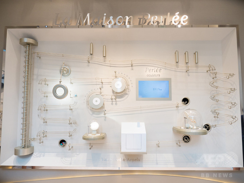 「ヴァン クリーフ&アーペル」期間限定店、表参道にオープン