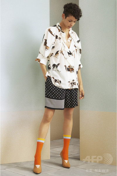 「ステラ マッカートニ」ブランド初のメンズ＆ウィメンズ、アビー・ロード・スタジオで発表