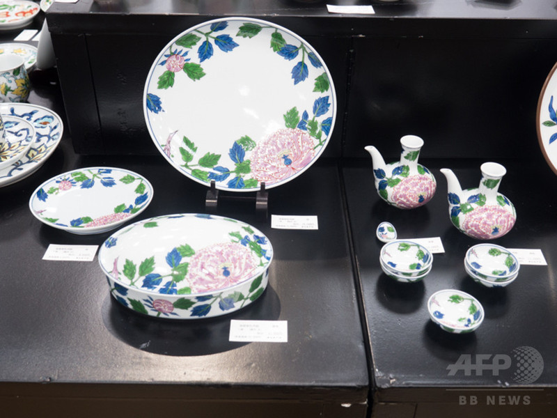 匠の技と伝統の美を現代に、「400年 有田の魅力展」10/5まで