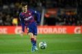 19-20スペイン1部リーグ第20節、FCバルセロナ対グラナダ。パスを送るFCバルセロナのリキ・プッチ（2020年1月19日撮影）。(c)LLUIS GENE / AFP