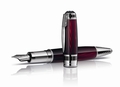 アルフレッド・ヒッチコック（Alfred Hitchcock）監督をテーマにした｢モンブラン（MONTBLANC）｣の限定コレクション 万年筆 270万2700円（世界限定80本）。(c)MONTBLANC