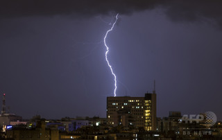 ルワンダの教会で落雷、16人死亡 負傷者多数 ルワンダの教会で落雷、16人死亡 負傷者多数