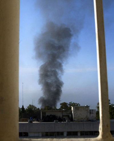 モスク立てこもり事件、武装勢力側40人死亡