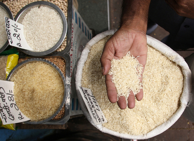 インド政府、インフレ対策に貿易規制