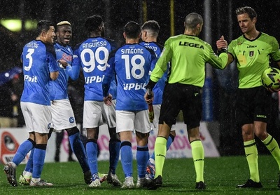 首位快走ナポリ、勝ち点9差以上での前半戦ターン確定