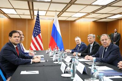 ロシア、ウクライナへの兵器供給に不快感 マニラで米ロ外相会談