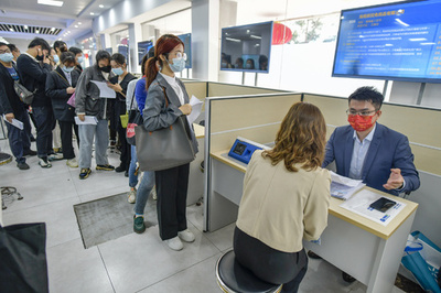 就活より先に「イン活」 厳しい中国の就職事情