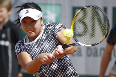 奈良、2回戦でサファロバに敗れる 全仏オープン