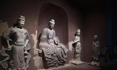甘粛省蘭州　中国四大石窟の神髄を集めた芸術展が開幕