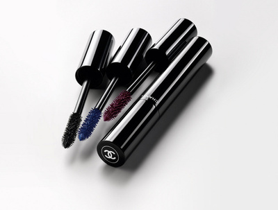 魅惑的な大人のまなざしを演出、「シャネル」新作マスカラ