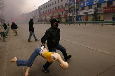 チベット亡命政府、中国政府に対話呼びかけ