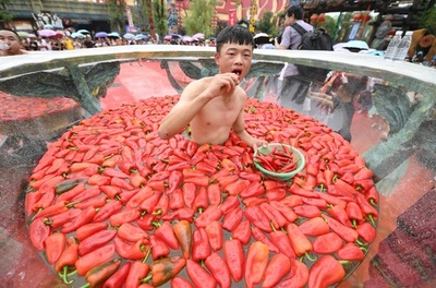 我こそは「辣王」 湖南で争奪戦