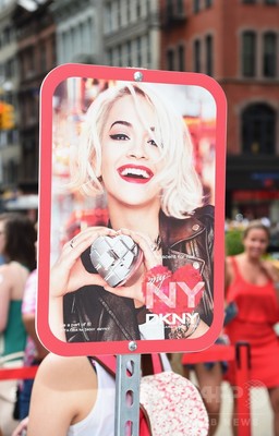 「DKNY」新香水ローンチイベント、NYで開催 「DKNY」新香水ローンチイベント、NYで開催