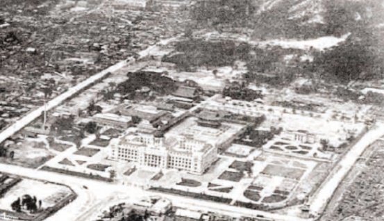 日本の植民地時代の景福宮と大統領府の様子（写真=大統領府）(c)MONEYTODAY