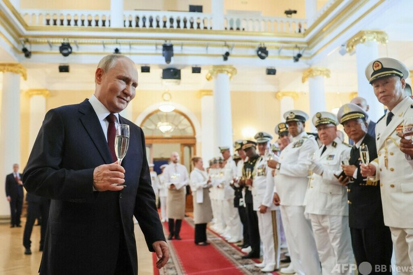 中距離ミサイルの生産再開へ 米が欧州配備ならとプーチン氏