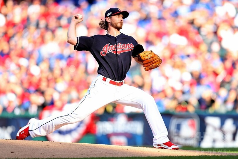 インディアンス2連勝、再びリンドーアが決勝打