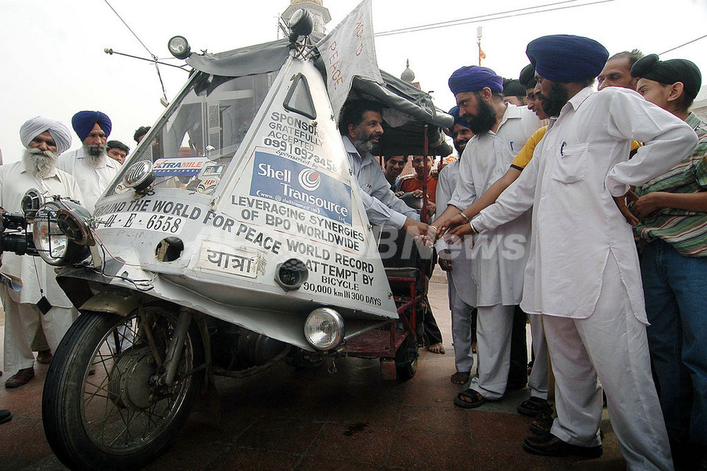 自転車で59か国を旅したインド人 今度は改造バイクで世界一周へ 写真1枚 国際ニュース Afpbb News