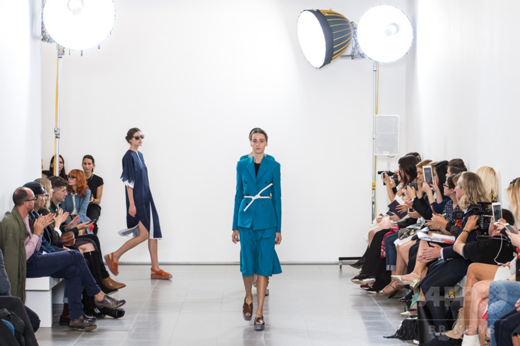 「ポール・スミス」16年春夏コレクション