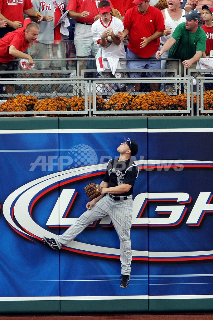 ロッキーズ フィリーズとのプレーオフ第1戦を制す 国際ニュース Afpbb News