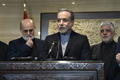 イランのアッバス・アラグチ外相（2024年10月4日撮影）。(c)AFP