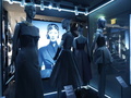 東京・銀座で30日から開催される「クリスチャン ディオール（Christian Dior）」の展覧会「エスプリ ディオール - ディオールの世界」の様子（2014年10月28日撮影）。(c)MODE PRESS