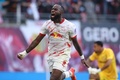 24-25ドイツ・ブンデスリーガ1部第8節、RBライプツィヒ対SCフライブルク。2点目のゴールを喜ぶRBライプツィヒのルチャレル・ヘールトロイダ（2024年10月26日撮影）。(c)Ronny HARTMANN/ AFP