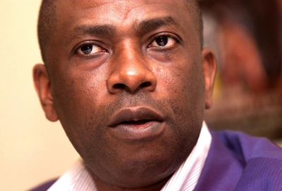 歌手ユッスー・ンドゥール、ダルフールの和平を呼びかける - セネガル