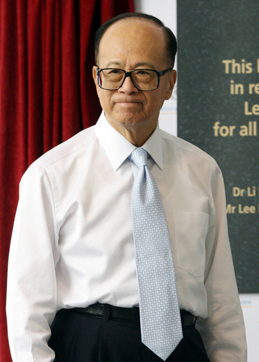 香港の大富豪、李嘉誠氏がフェースブックに6000万ドルを投資