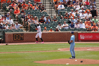 MLBがルール変更 さらなる時間短縮と一塁への進路幅拡大