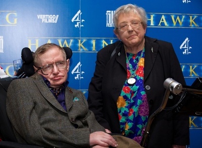 ホーキング博士のドキュメンタリー、ケンブリッジ映画祭で英国初上映
