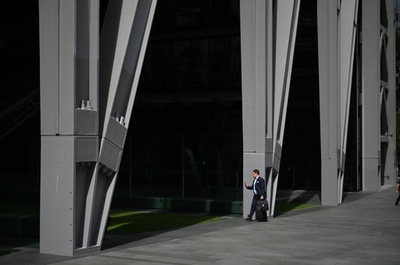 ロンドン金融街「シティー」がゴーストタウン化、戻らないオフィスワーカーら 英