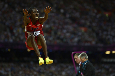 米国のリース、女子走り幅跳びを制し金メダル獲得