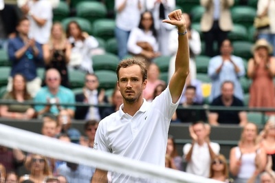 メドベージェフが通算3度目の3回戦進出 ウィンブルドン