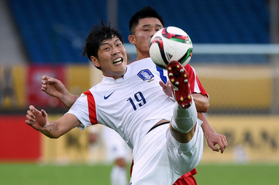 韓国主将、イラン戦ドローでファン非難 「騒々しくて声が聞こえなかった」