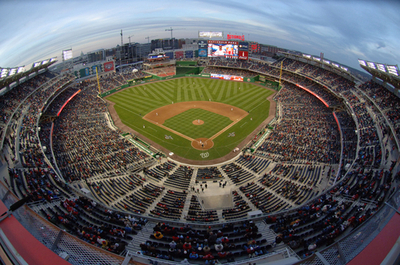 ナショナルズ 新スタジアムでの初戦を白星で飾る