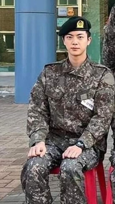 韓国陸軍、BTS・JINの近況を公開